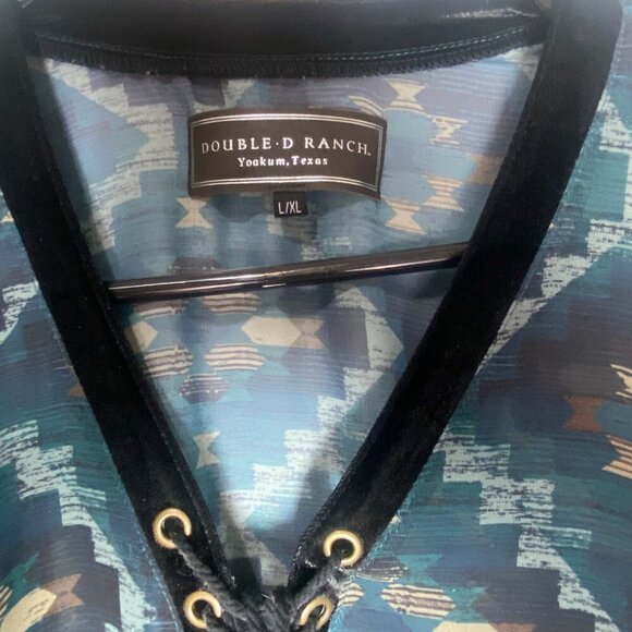 Double D Ranch Aztec Poncho/ L/XL - Picture 8 of 12